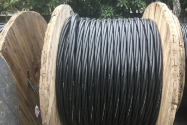 Cáp nhôm vặn xoắn 3 pha Hà Nội